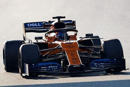 Carlos Sainz: "Hoy fue un día un poco más complicado" Carlos Sainz: "Hoy fue un día un poco más complicado"