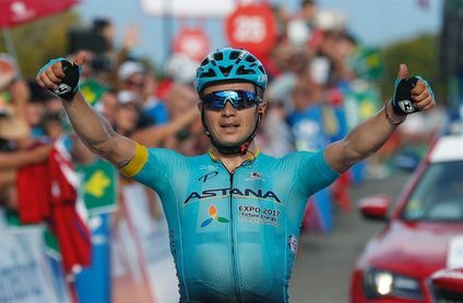 Lutsenko gana su segundo Tour de Omán, Jesús Herrada tercero Lutsenko gana su segundo Tour de Omán, Jesús Herrada tercero