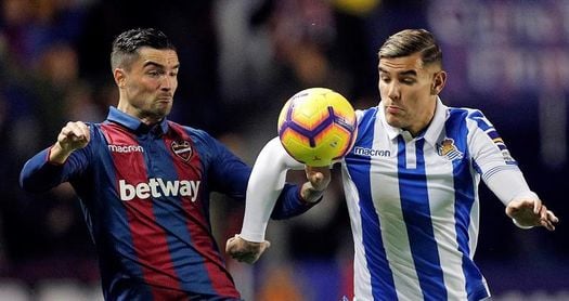 El Levante no ganó en sus últimas cinco visitas a la Real pero empató tres El Levante no ganó en sus últimas cinco visitas a la Real pero empató tres