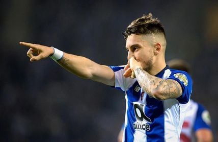 Brasil convoca a Alex Telles, del Oporto, para sustituir a Filipe Luis Brasil convoca a Alex Telles, del Oporto, para sustituir a Filipe Luis