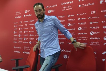 Machín: "Pensaba que me sentaría en Barcelona" Machín: "Pensaba que me sentaría en Barcelona"