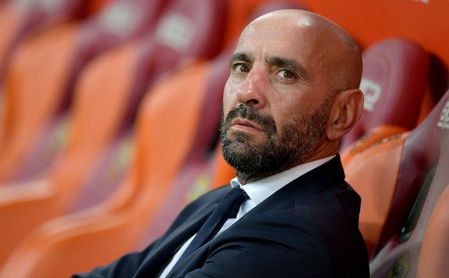 Monchi podría ser el sucesor de Caparrós. Monchi podría ser el sucesor de Caparrós.