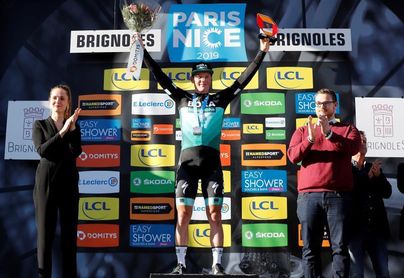 Sam Bennett firma su segunda victoria al sprint Sam Bennett firma su segunda victoria al sprint