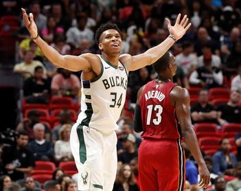 98-113. Antetokounmpo y los Bucks remontan y hacen historia 98-113. Antetokounmpo y los Bucks remontan y hacen historia