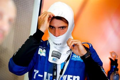 Carlos Sainz, eliminado en la primera ronda de clasificación en Australia Carlos Sainz, eliminado en la primera ronda de clasificación en Australia