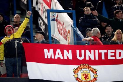 El Manchester United financiará a sus fans ante los "altos precios" del Barça El Manchester United financiará a sus fans ante los "altos precios" del Barça