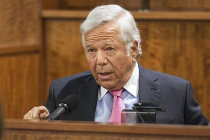 Robert Kraft, dueño de los Patriots: "Realmente lo siento" Robert Kraft, dueño de los Patriots: "Realmente lo siento"