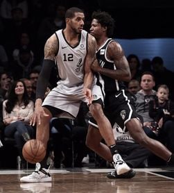 Kings y Spurs pelearán hasta el final la última plaza de los playoffs del oeste Kings y Spurs pelearán hasta el final la última plaza de los playoffs del oeste