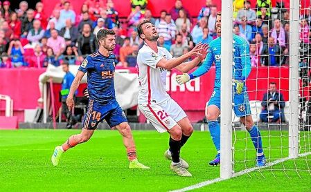 El Mudo hizo hablar al Sevilla FC en el campo El Mudo hizo hablar al Sevilla FC en el campo