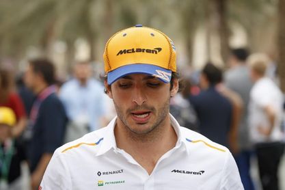 Carlos Sainz: "En mis comienzos fue duro que me señalaran por ser el hijo de" Carlos Sainz: "En mis comienzos fue duro que me señalaran por ser el hijo de"