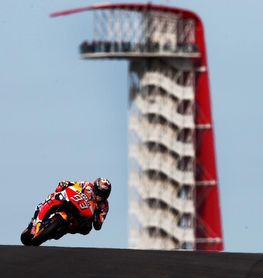 Apenas 44 milésimas separan a Viñales de Márquez Apenas 44 milésimas separan a Viñales de Márquez