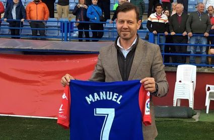 Manuel Mosquera, la "cláusula del miedo" no llega al banquillo Manuel Mosquera, la "cláusula del miedo" no llega al banquillo