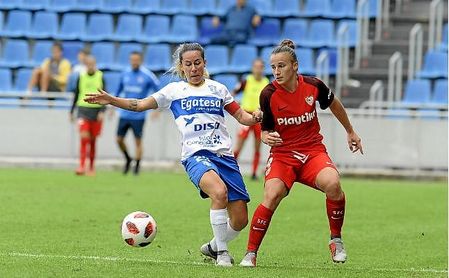Encuentro entre el Granadilla y el Sevilla Femenino. Encuentro entre el Granadilla y el Sevilla Femenino.