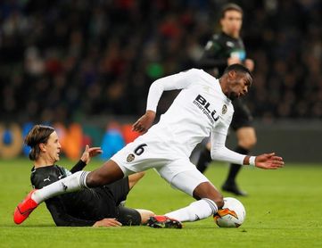 Kondogbia, operado de nuevo, se queda sin opciones de jugar la final de Copa Kondogbia, operado de nuevo, se queda sin opciones de jugar la final de Copa