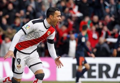 El Rayo intentará que Raúl de Tomás pueda jugar contra el Real Madrid El Rayo intentará que Raúl de Tomás pueda jugar contra el Real Madrid