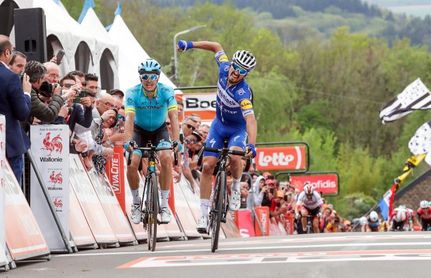 Alaphilippe logra el doblete en el Muro de Huy con una exhibición Alaphilippe logra el doblete en el Muro de Huy con una exhibición