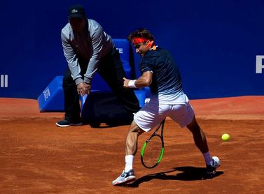 Ferrer: "Jugar ante Rafa sería un regalo para mí" Ferrer: "Jugar ante Rafa sería un regalo para mí"