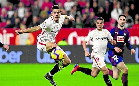 André Silva, en un lance del Sevilla-Eibar en el Sánchez-Pizjuán. André Silva, en un lance del Sevilla-Eibar en el Sánchez-Pizjuán.