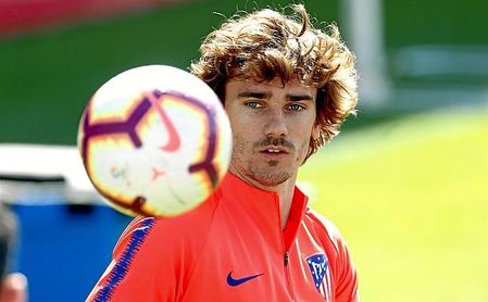 Griezmann se ha entrenado como cualquier otro jugador del Atlético. Griezmann se ha entrenado como cualquier otro jugador del Atlético.