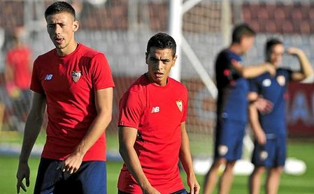 Lenglet y Ben Yedder coincidirán de nuevo, esta vez en la selección francesa. Lenglet y Ben Yedder coincidirán de nuevo, esta vez en la selección francesa.