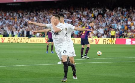 Barcelona-Valencia, la final del Villamarín en directo Barcelona-Valencia, la final del Villamarín en directo