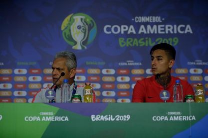Rueda admite que varias figuras de Chile "no están en su mejor nivel" Rueda admite que varias figuras de Chile "no están en su mejor nivel"