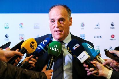 Tebas: "Intentaremos jugar un partido de LaLiga fuera la próxima temporada" Tebas: "Intentaremos jugar un partido de LaLiga fuera la próxima temporada"