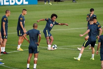 Las dos caras de la selección brasileña: desesperación o apisonadora Las dos caras de la selección brasileña: desesperación o apisonadora