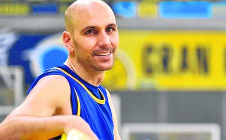 Albert Oliver, nuevo refuerzo del Real Betis. Albert Oliver, nuevo refuerzo del Real Betis.