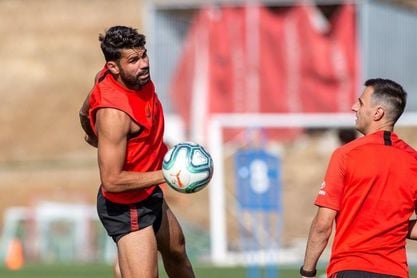 Joao Félix deja retazos de su calidad con un gol de volea en el entrenamiento Joao Félix deja retazos de su calidad con un gol de volea en el entrenamiento