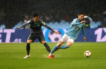 Okay Yokuslu sufre rotura parcial del ligamento cruzado de rodilla derecha Okay Yokuslu sufre rotura parcial del ligamento cruzado de rodilla derecha