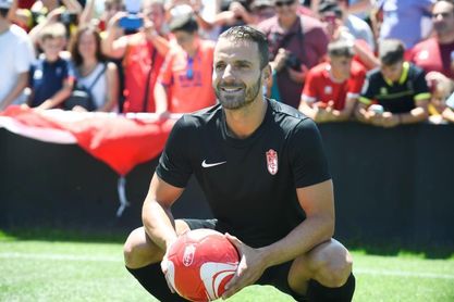 Soldado: "Tenía muchas ganas de volver a España y a la Liga" Soldado: "Tenía muchas ganas de volver a España y a la Liga"