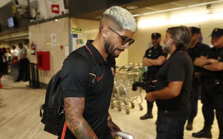 El fútbol árabe también tienta a Banega El fútbol árabe también tienta a Banega