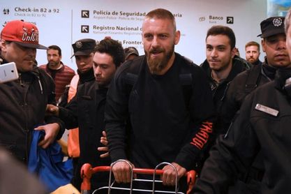El italiano Daniele De Rossi llega a Argentina para jugar en el Boca Juniors El italiano Daniele De Rossi llega a Argentina para jugar en el Boca Juniors