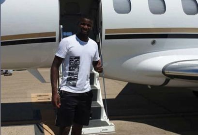 Amadou, rumbo a Norwich, donde jugará cedido. Amadou, rumbo a Norwich, donde jugará cedido.