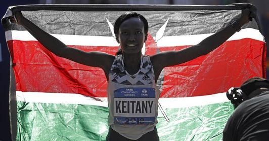 Los atletas Keitany y Desisa defenderán título en el maratón de Nueva York Los atletas Keitany y Desisa defenderán título en el maratón de Nueva York
