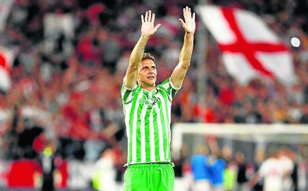 Rubi, con todo su arsenal, pero sin Canales, Mandi ni Guardado Rubi, con todo su arsenal, pero sin Canales, Mandi ni Guardado