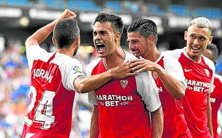 El Sevilla puso la primera piedra el domingo con el triunfo ante el Espanyol. El Sevilla puso la primera piedra el domingo con el triunfo ante el Espanyol.
