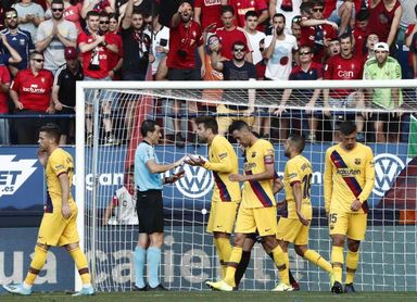 2-2. Ansu Fati despierta al Barça, que choca con la tenacidad de Osasuna 2-2. Ansu Fati despierta al Barça, que choca con la tenacidad de Osasuna