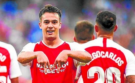 Florentino Pérez: "Reguilón necesitaba formarse en un gran club como el Sevilla" Florentino Pérez: "Reguilón necesitaba formarse en un gran club como el Sevilla"