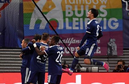 0-2. El Lyon castiga la endeblez del Leipzig en las dos áreas 0-2. El Lyon castiga la endeblez del Leipzig en las dos áreas