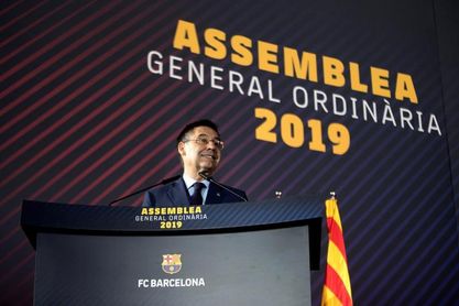 Los socios aprueban retirar las medallas a Franco y no apoyan el voto electrónico Los socios aprueban retirar las medallas a Franco y no apoyan el voto electrónico