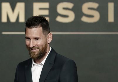 Messi aclara que estaría "toda la vida" en Barcelona si sabe que competirá Messi aclara que estaría "toda la vida" en Barcelona si sabe que competirá
