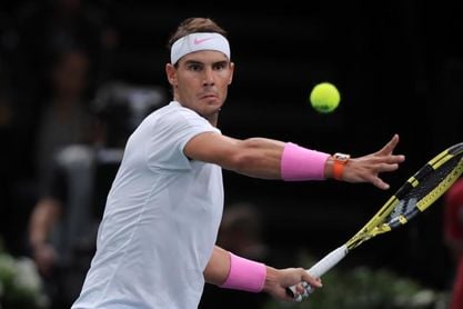 Nadal mantiene el pulso con Djokovic, gana a Tsonga y ya está en semifinales Nadal mantiene el pulso con Djokovic, gana a Tsonga y ya está en semifinales