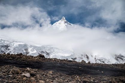 Muere un montañero español durante un descenso en el Himalaya nepalí Muere un montañero español durante un descenso en el Himalaya nepalí