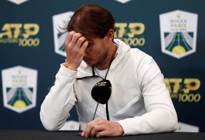 Nadal tiene problemas abdominales y se retiró por prudencia Nadal tiene problemas abdominales y se retiró por prudencia