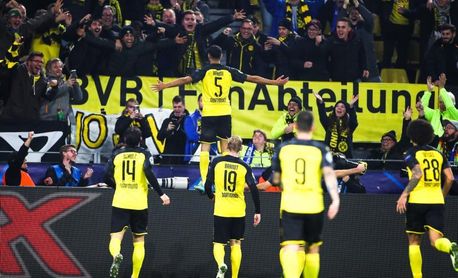 3-2. Achraf comanda la remontata del Dortmund ante el Inter 3-2. Achraf comanda la remontata del Dortmund ante el Inter
