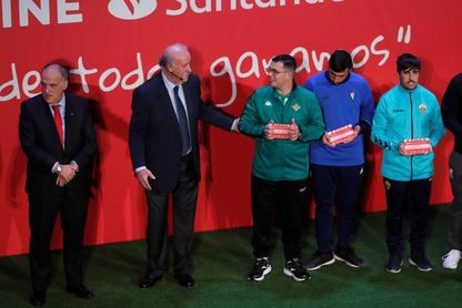 Del Bosque: ?El poder de integración y educación del fútbol es enorme" Del Bosque: ?El poder de integración y educación del fútbol es enorme"