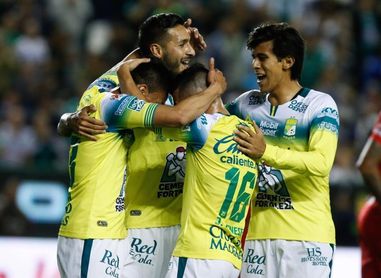 El León atropella al Toluca de Ricardo La Volpe y confirma su clasificación El León atropella al Toluca de Ricardo La Volpe y confirma su clasificación