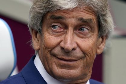 El West Ham alarga el crédito del chileno Pellegrini El West Ham alarga el crédito del chileno Pellegrini